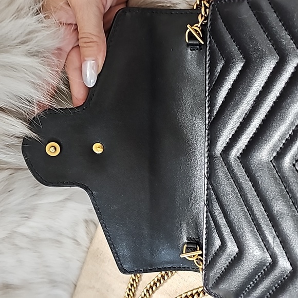 Gucci Black GG Marmont Mini Leather Shoulder Bag - Picture 7 of 15